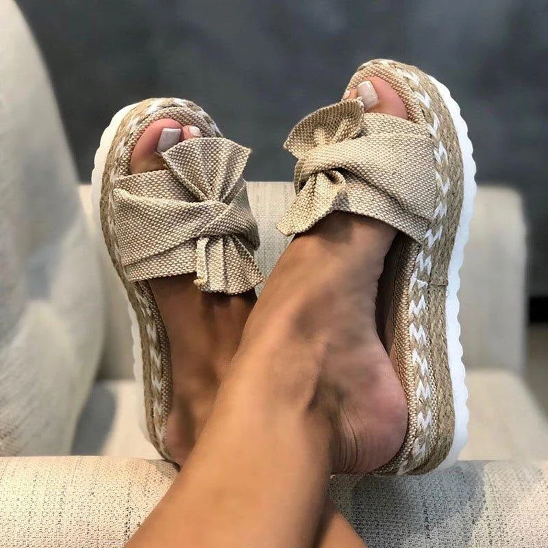 Loreth | Ortopediska Sandaler Med Rosett