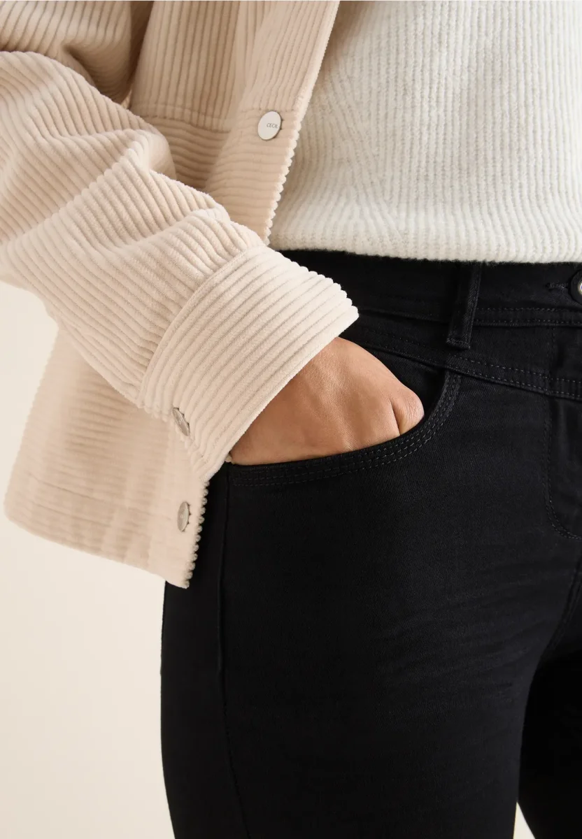 Cecil - Vicky svarta jeans med hög midja - Bild 6